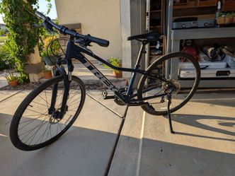 Trek Dual Sport 2