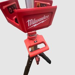 Milwaukee M18 Light Portable New Cond