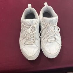 Men’s White Shoes, Nursing. Free To Good Home! 