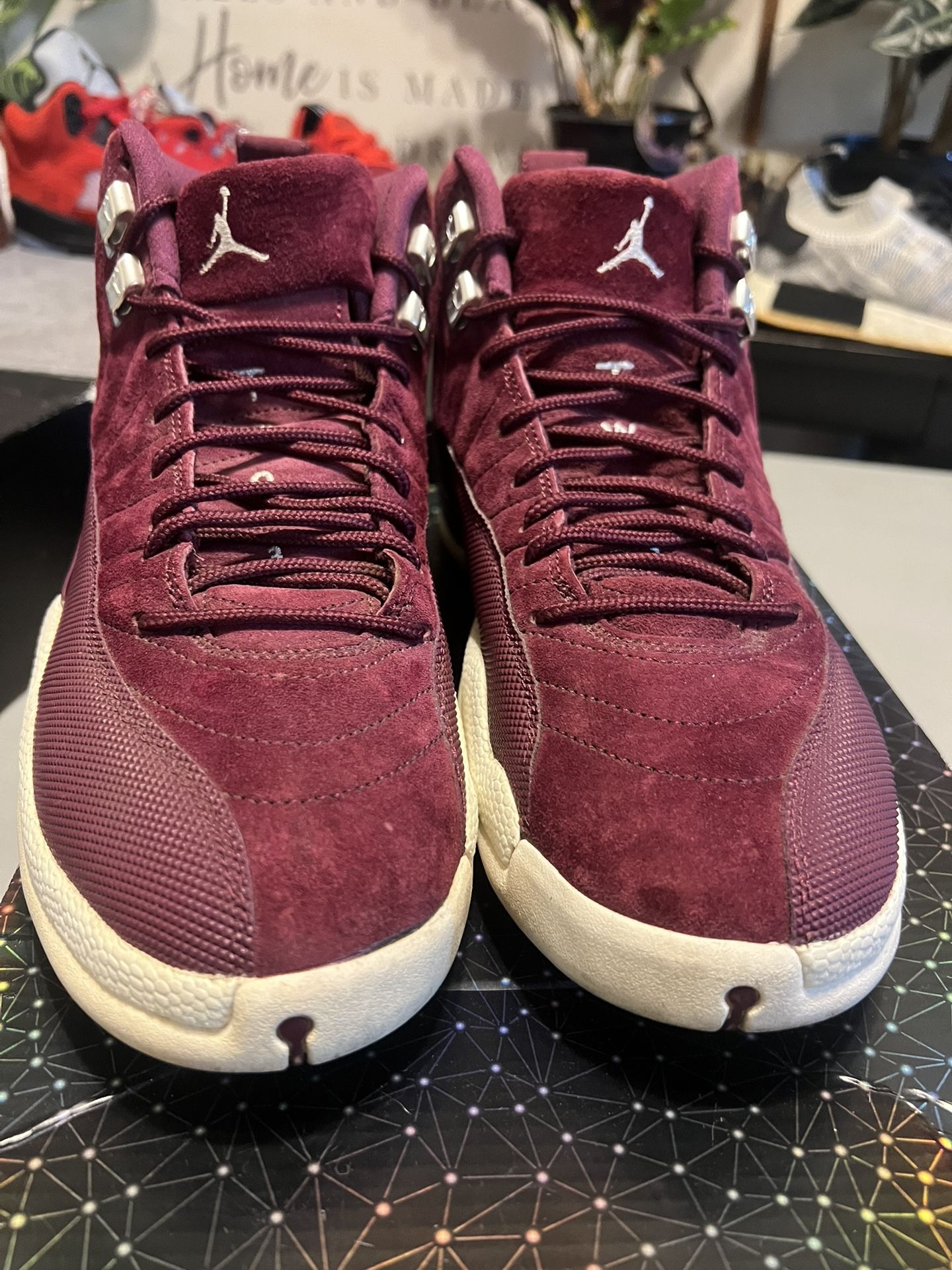 Jordan 12 Bordeaux 