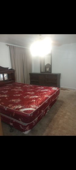 King size bedroom set