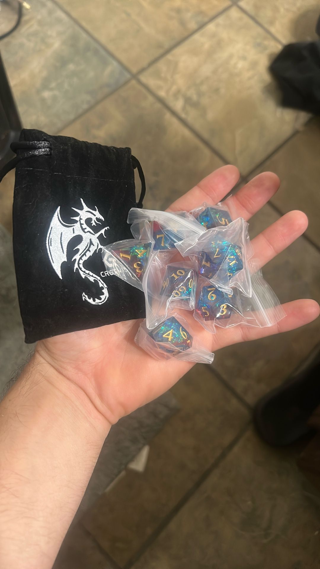 Cretvis, Handmade Resin Dice Set 