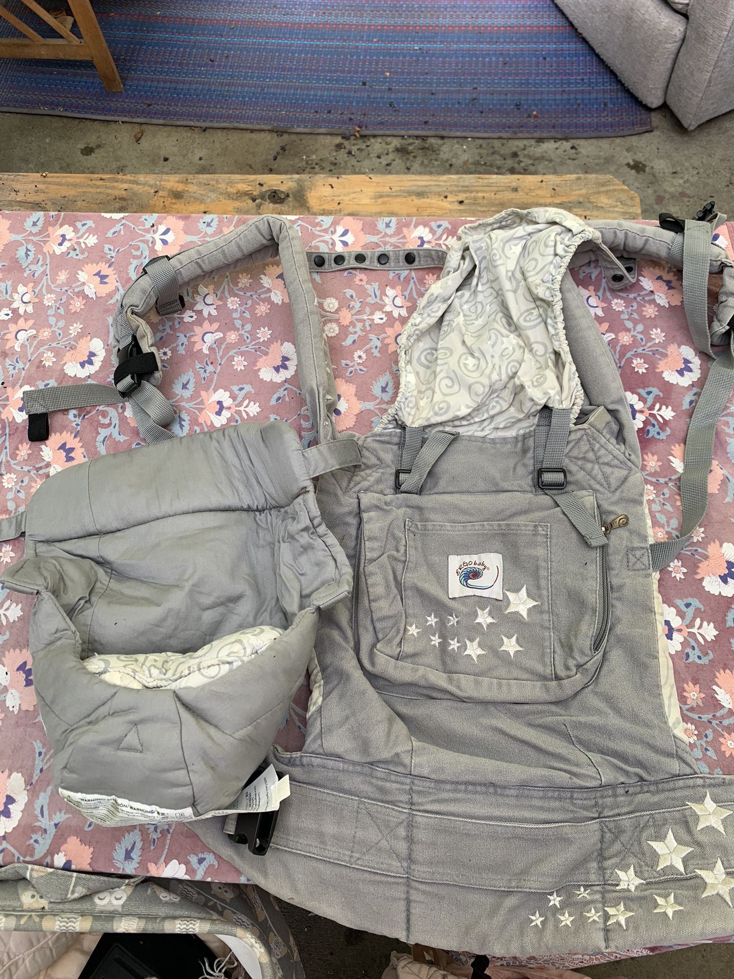 Ergo Baby Carrier With Infant Insert