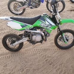 125 Dirt Bike