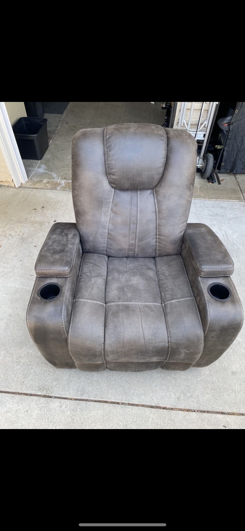 Cowboy Reclining Chair - Manual recliner.