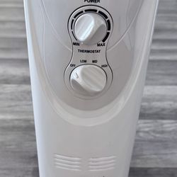 2 Portable Electric Heaters