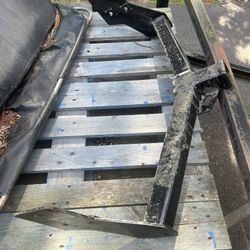 Curt Trailer Hitch Bench Or Wall Mount Tool Holder 