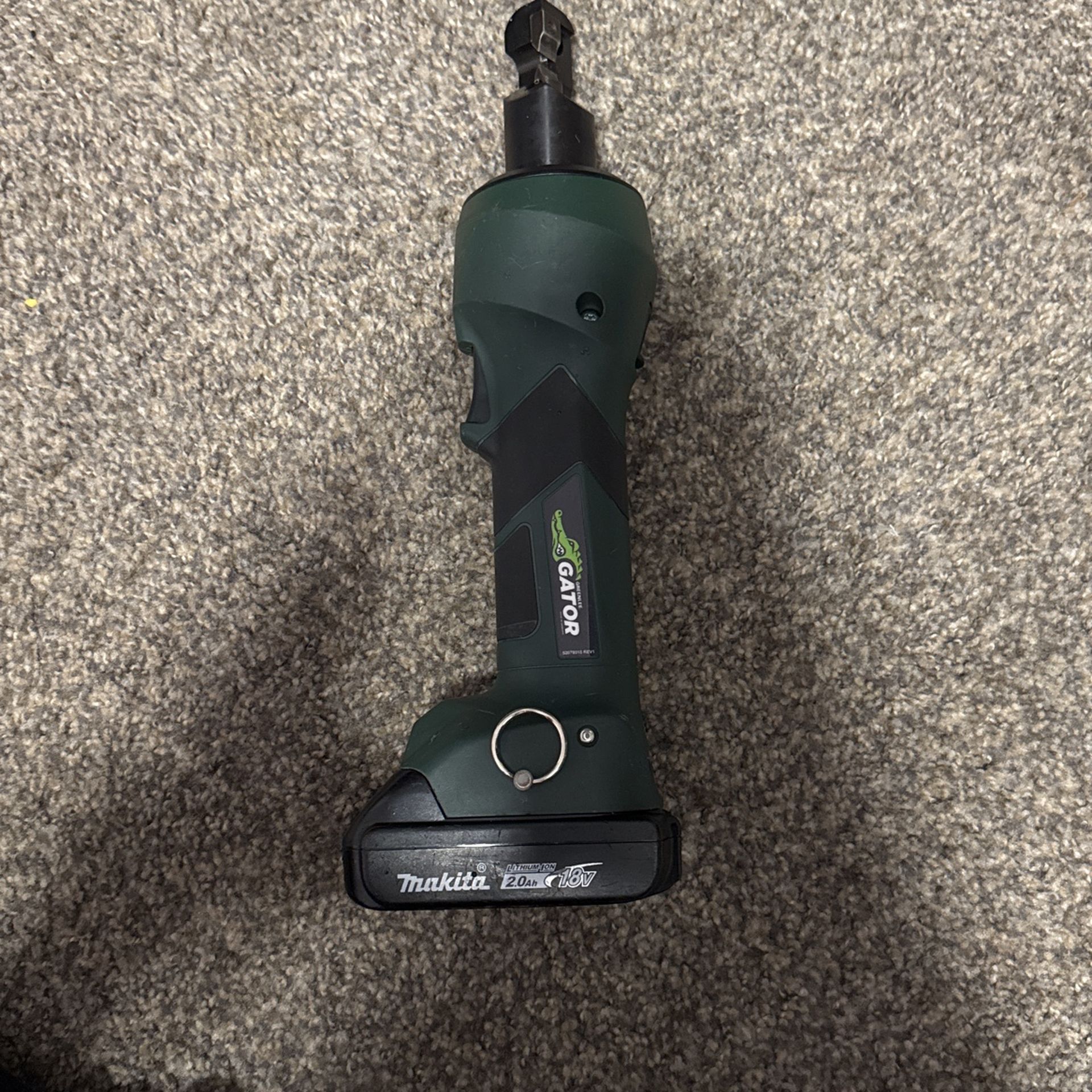 Makita ETS8X Cordless Cable Cutter – 18V Li-Ion Battery Powered