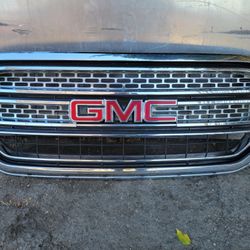 GMC Sierra Grille