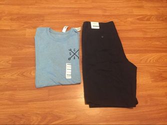 Old Navy Shirt and Shorts Size 34 And Large