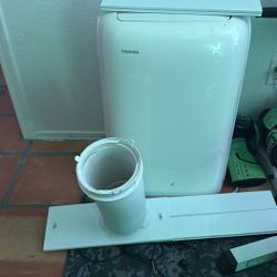 Toshiba Portable AC Unit