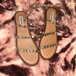Steve Madden Travel Flat Studded Sandals
