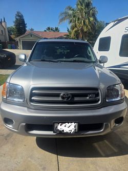 2002 Toyota Sequoia