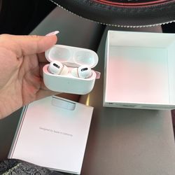 AirPod pros