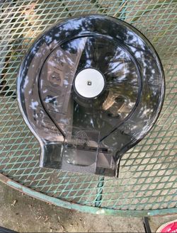 Wall Mounted Toilet Paper Dispenser 