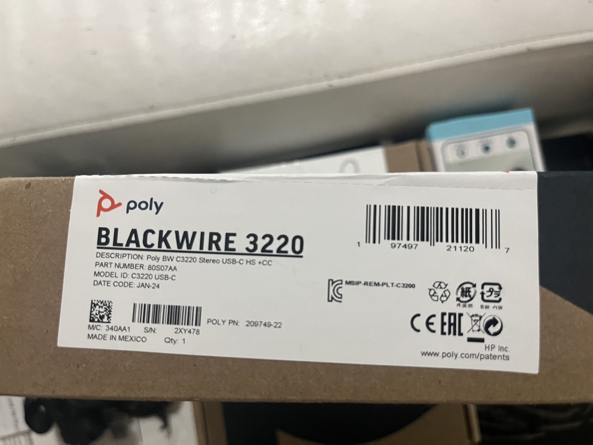 Poly Blackwire 3220 Wired Headset (Plantronics) - Noise-Canceling Mic – Stereo Design - Connect to PC/Mac via USB-C or USB-A - Works w/Teams, Zoom