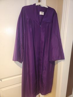 Posted Graduation robes 2 Black 1 Purple