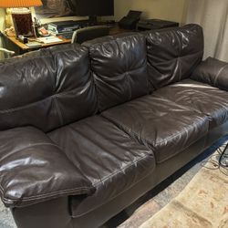 Couch/loveseat