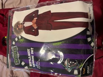Beetle Juice Lydia Deets Couples Costume