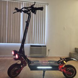 Metamoov Electric Scooter