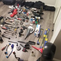 Different Tools And Cameras, Dash Cameras  Bages,magnetic  Ratchets,Milwaukee  Chargers  And More