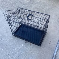Single Door Folding Dog Crates, 22" X 13" X 16"