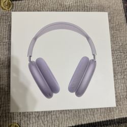 Purple AirPod Max