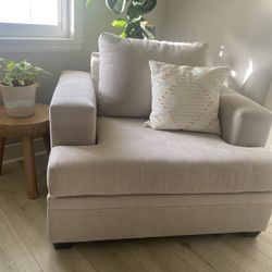 Beige Arm Chair (Like New)