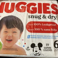 Huggies Diapers (size 6, 19ct)
