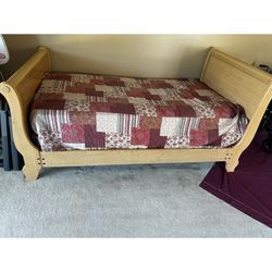 Full size sleigh Bed with comfortable Mattress