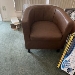2 Living Room Chairs 