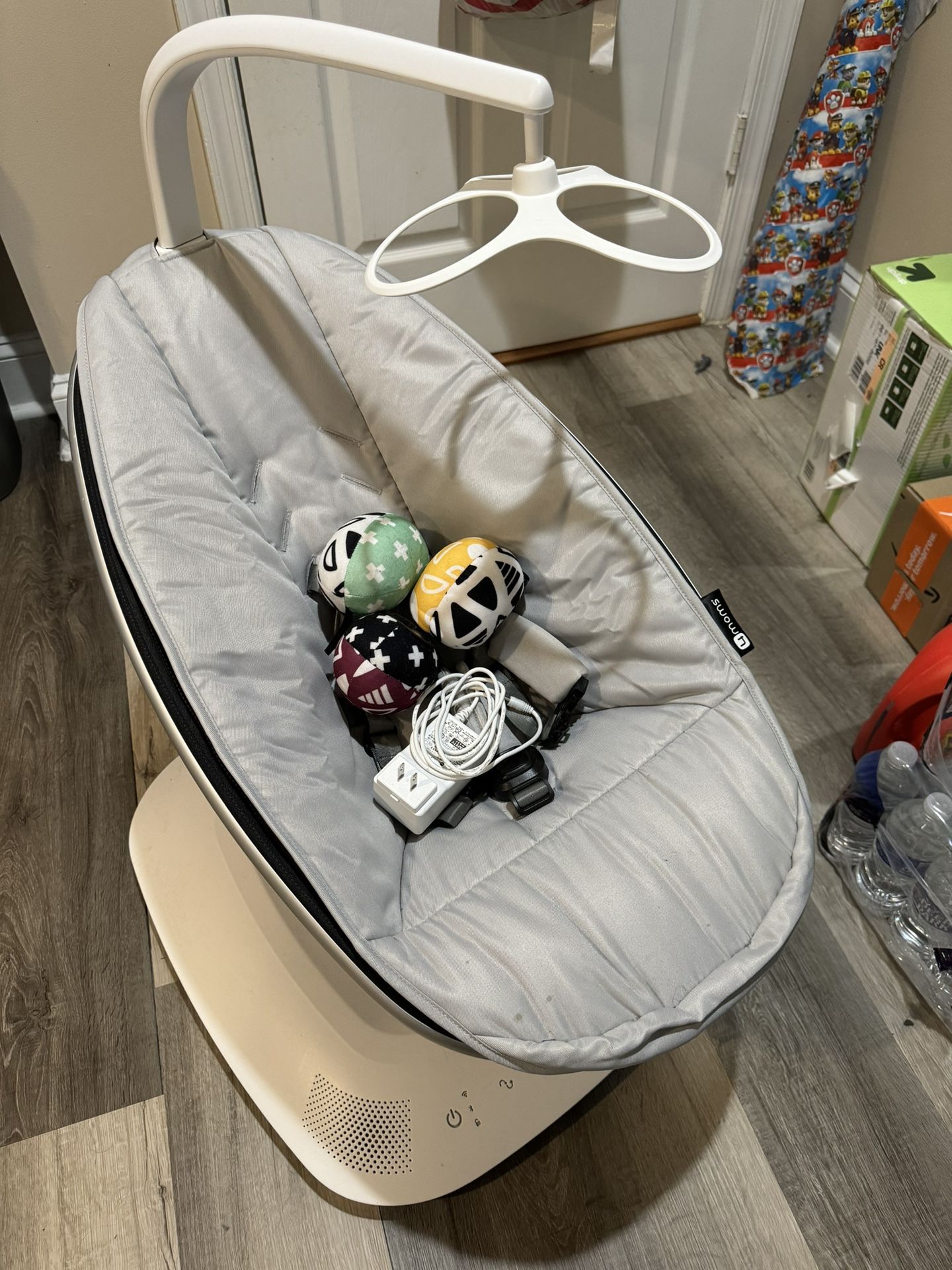 4moms MamaRoo Multi-Motion Baby Swing