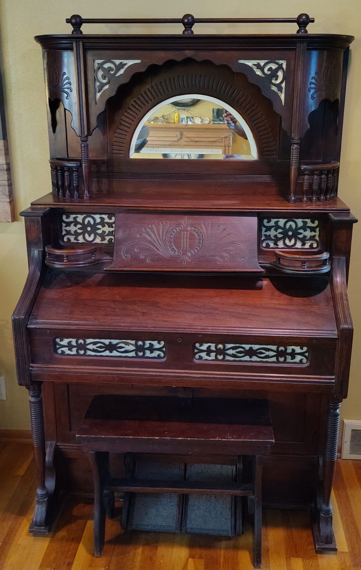 1895 Estey Co. Pump Organ DELIVERED