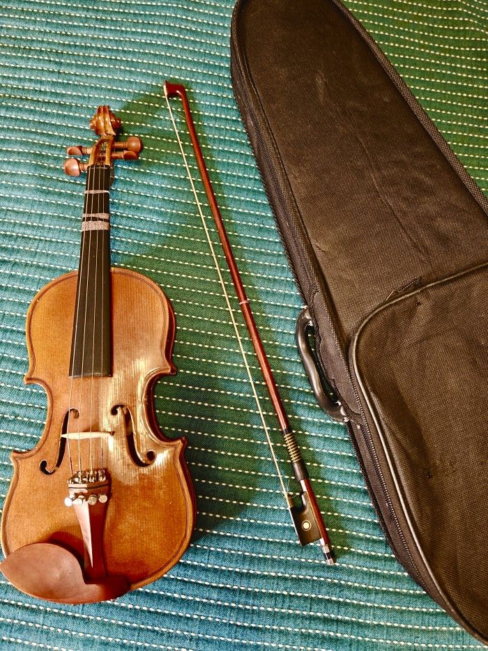 **Reduced** 1/4 violin, great condition - perfect starter