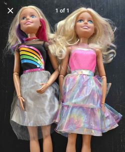 Giant Barbies 28 inches set of 2 !