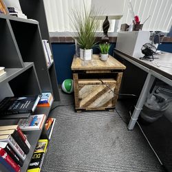 High Quality End Table With Storage And Outlet 