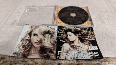Taylor Swift Fearless DVD Platinum Edition Videos