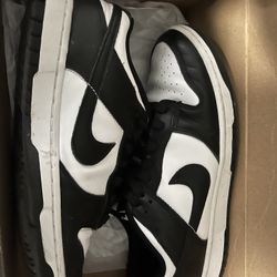 Nike Dunks 