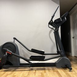 Lifetime Fitness X5 Elliptical 