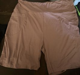 Women biker Shorts .