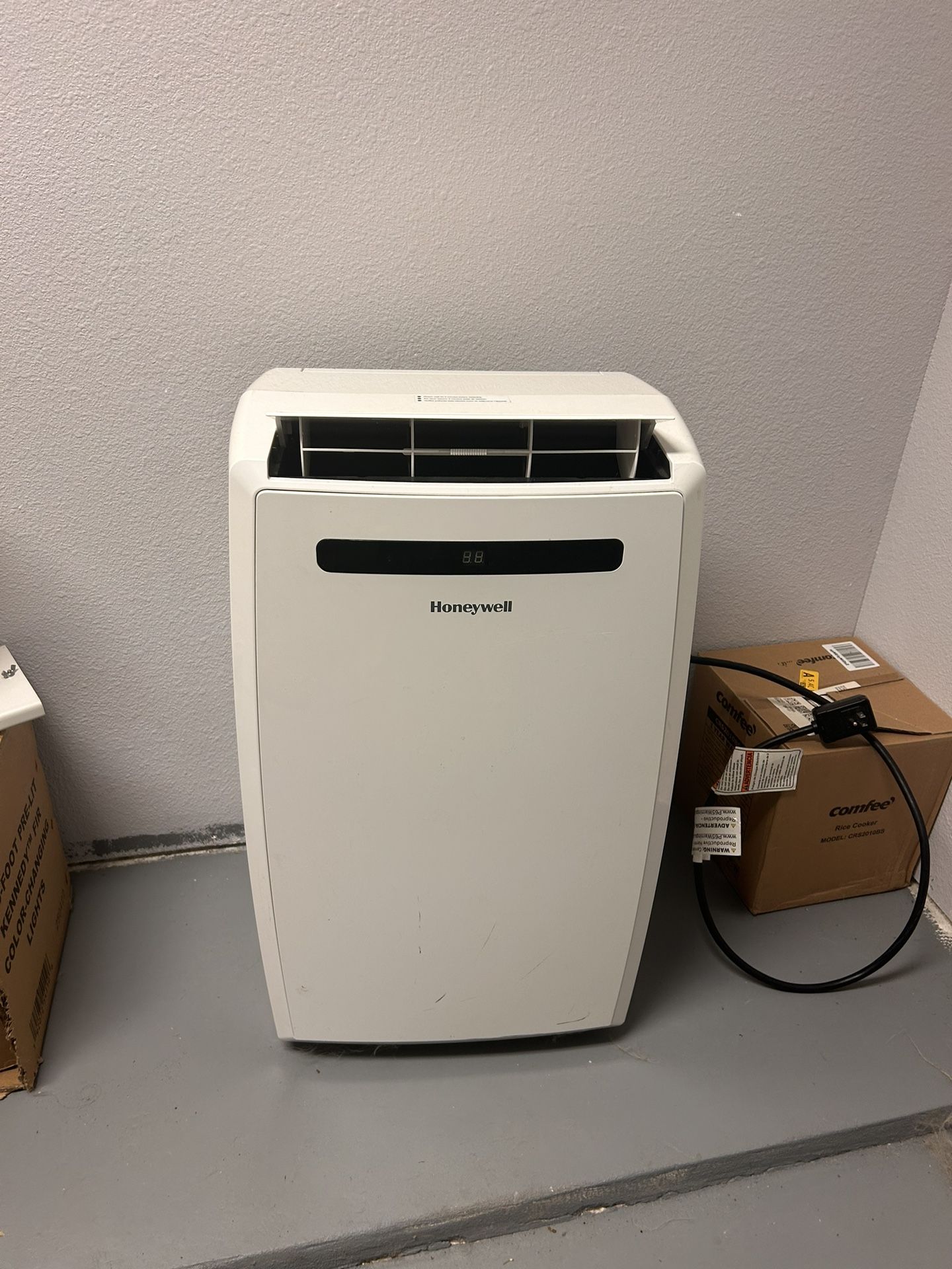 Ultra Grade Honeywell AC Unit