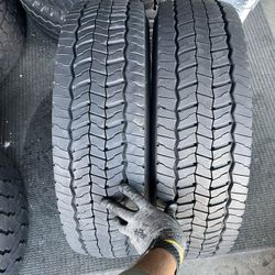 225/70/19.5 Continental