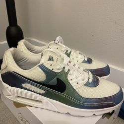 Nike AirMax 90 Size 12. New!!!