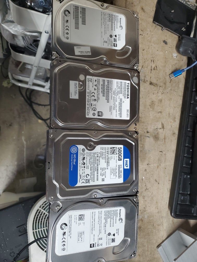 Lot Of 13 Hard Disk 3.5 SATA 500/1TB