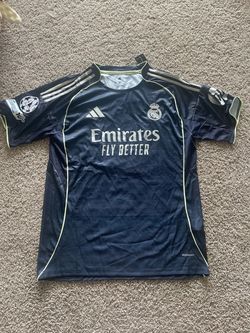 Real Madrid Mbappe jersey size xl
