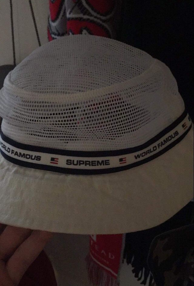 Supreme bucket hat