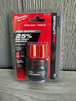 Milwaukee M12 12V Lithium-Ion CP High Output 2.5 Ah Battery Pack