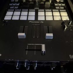 Pioneer DJM-S7 - 2 Channel DJ Scratch Mixer for Serato