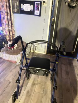 Like New Walker