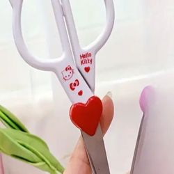 Hello Kitty Scissors 🥰